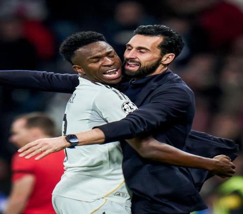 光与影,年度独立游,戏奖突遭取,超凡国际电子官网,超凡国际电子视讯,超凡国际电子娱乐,超凡国际电子注册,超凡国际电子平台,超凡国际电子试玩